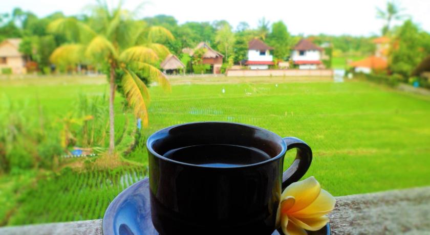 Tampilan Nuriani Restaurant and Rooms