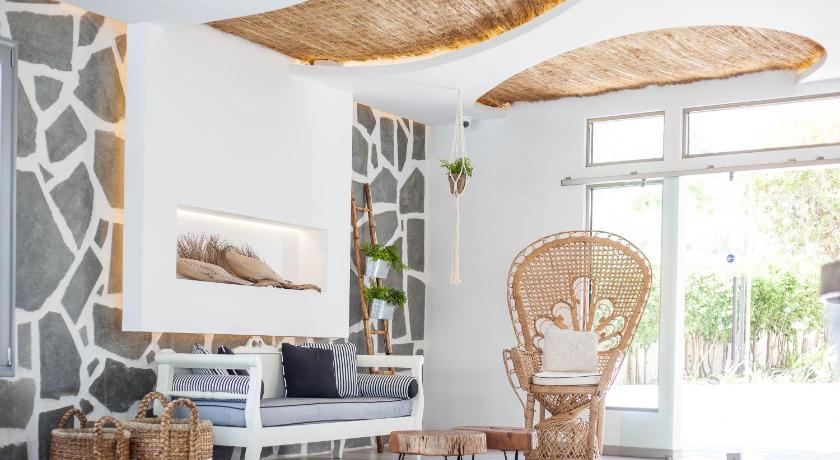 Malibu Boutique Studios & Bungalows photo