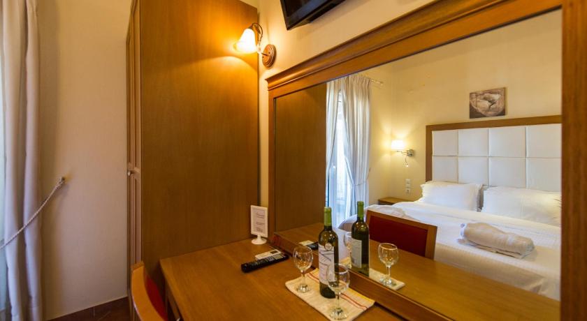 Image of Suite with Sea View 16