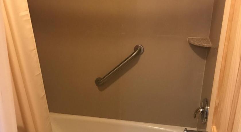 Budget Inn photo