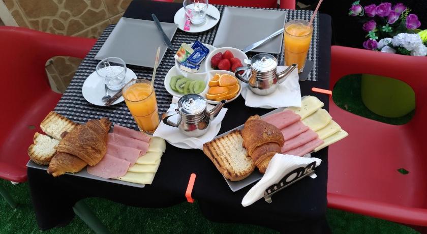 Olhão AL "Hospedaria Por do sol" Sunset Olhao 4-Star Hotel room