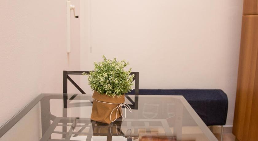 Image of Apartment 4
