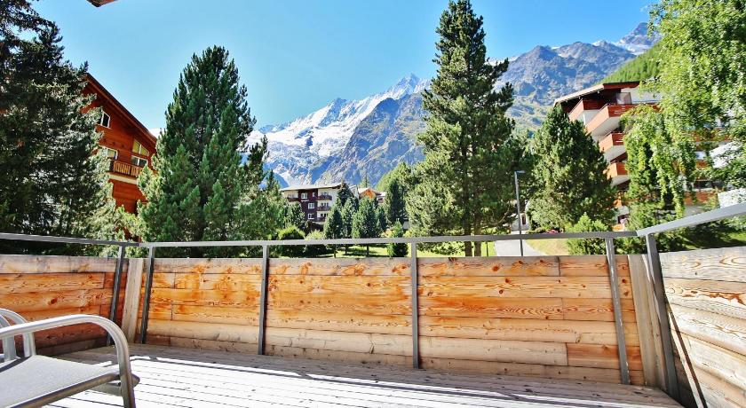Elite Alpine Lodge - Apart & Breakfast photo