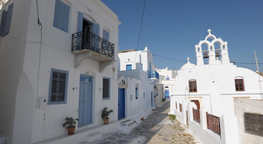 Thomas Traditional House in Chora photo