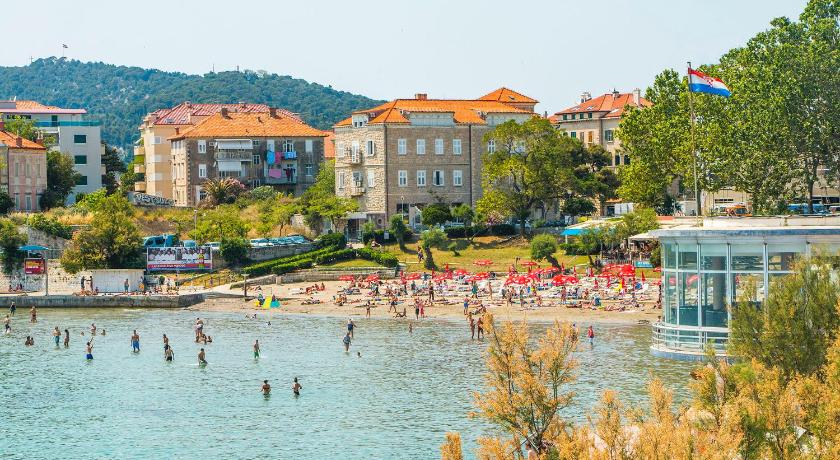IDRO Studio Apartments directly at the beach — Hotel in Split