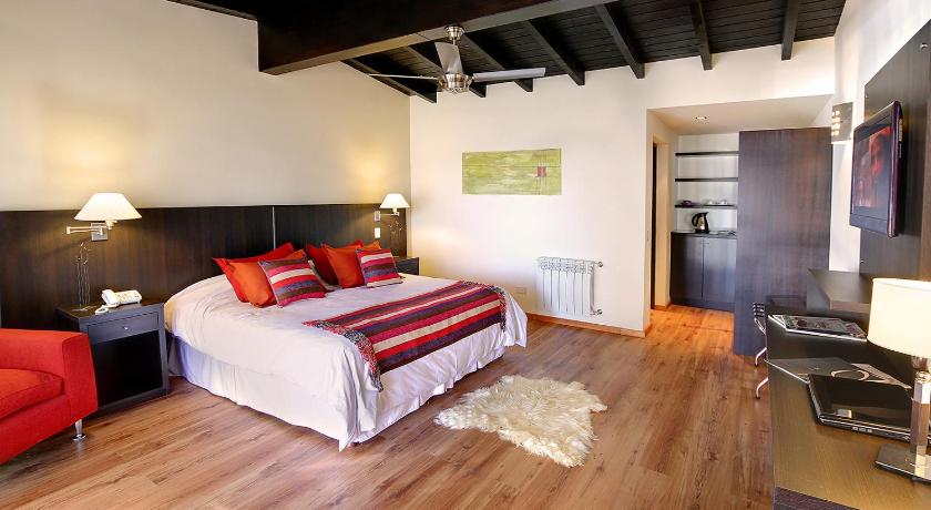 Image of Junior Suite 0