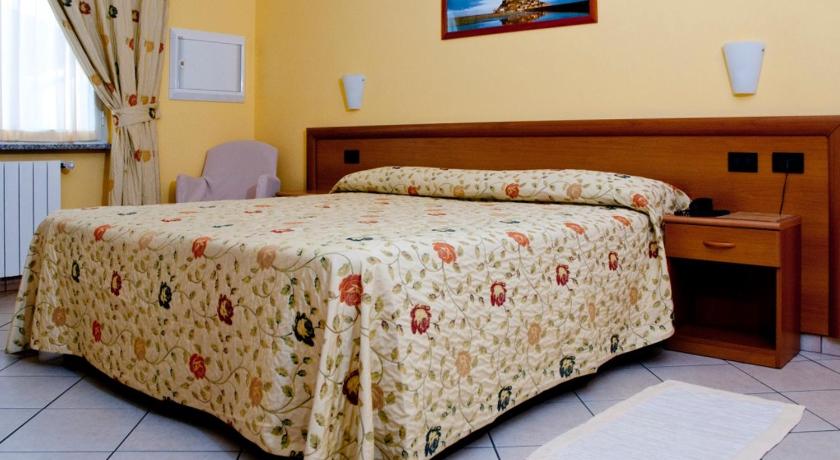 Hotel Agata — Hotel in Biella