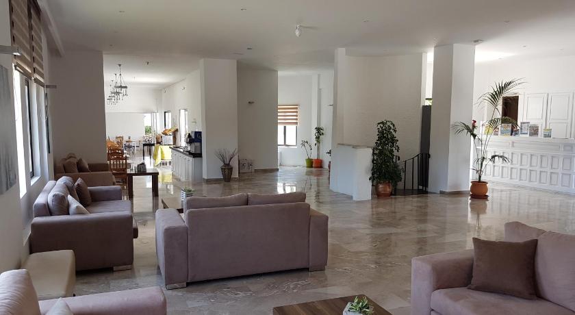Aslanis Village Hotel
