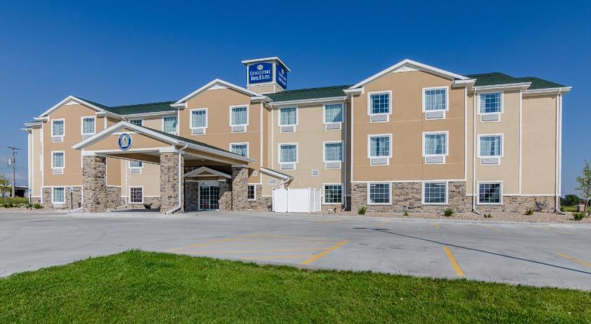 Cobblestone Hotel & Suites - McCook