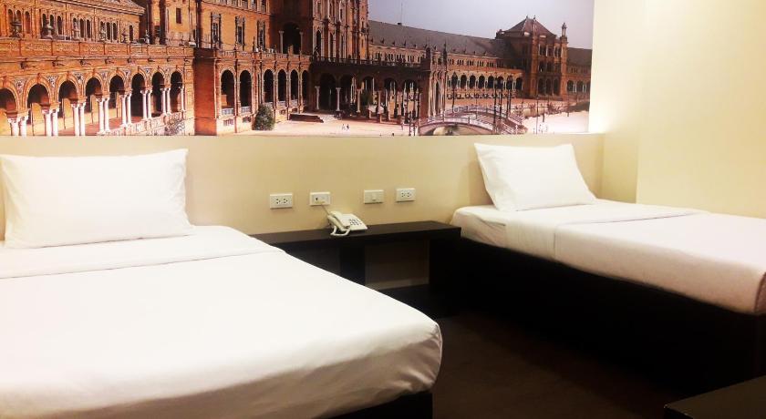 Image of Deluxe Twin Room 4