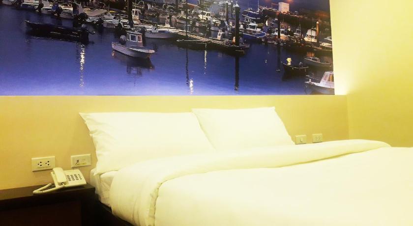 Image of Deluxe Double Room 6