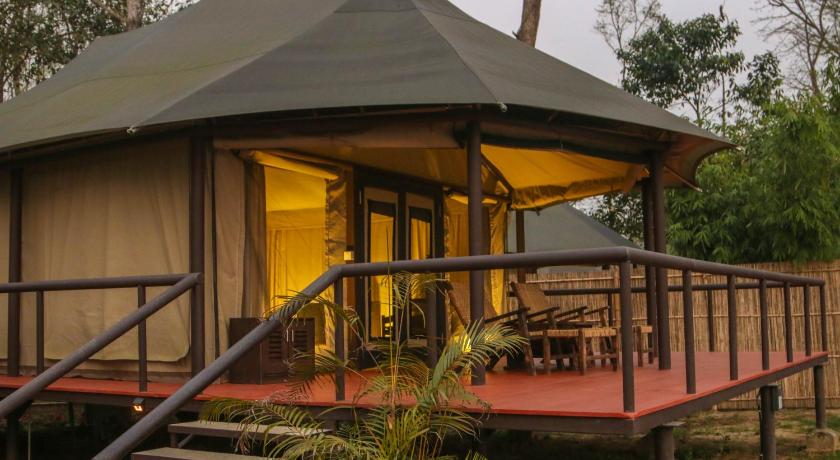 Jagatpur Lodge — Hotel in Chitwan