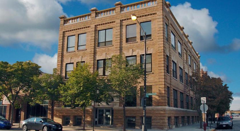 The Publishing House Bed and Breakfast — Hotel in Chicago (IL)