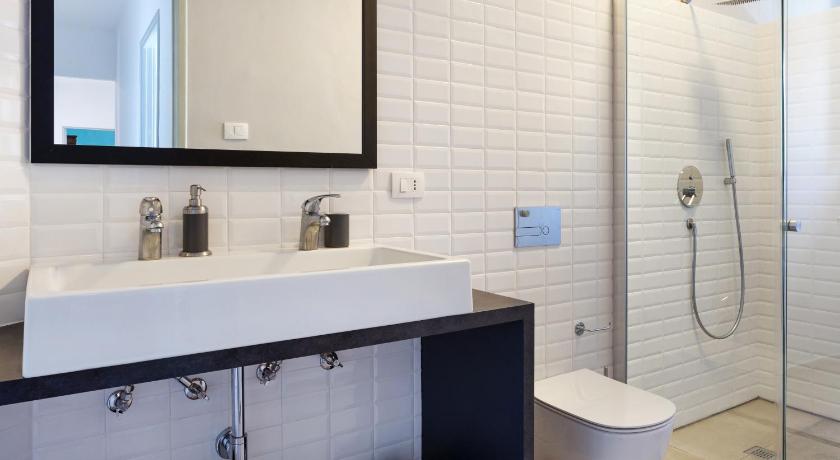 Alcala Living Apartments photo