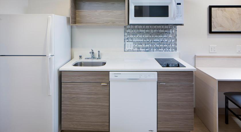 WoodSpring Suites Seattle Everett photo