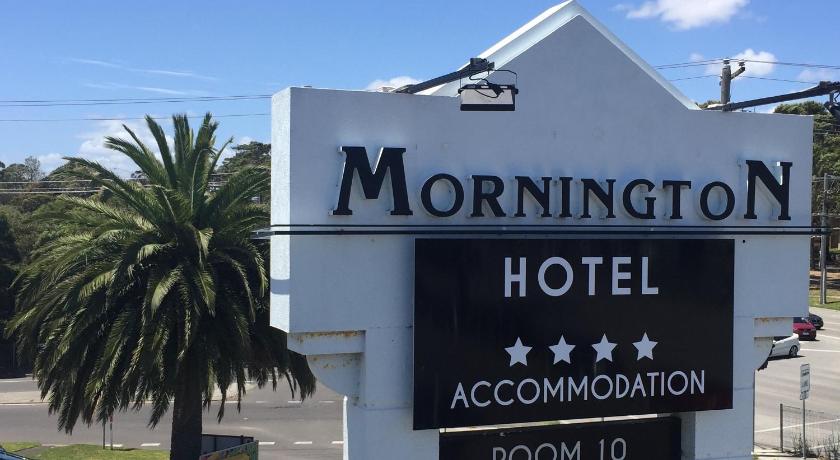 Mornington Hotel