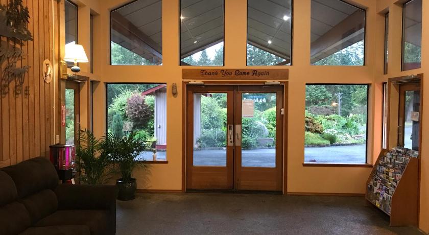 Sequim Bay Lodge photo
