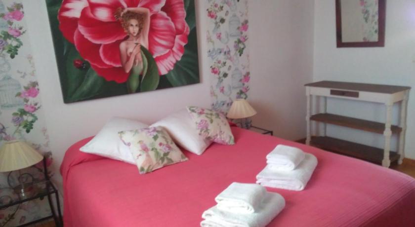 Hospedaria Moiras Encantadas photo