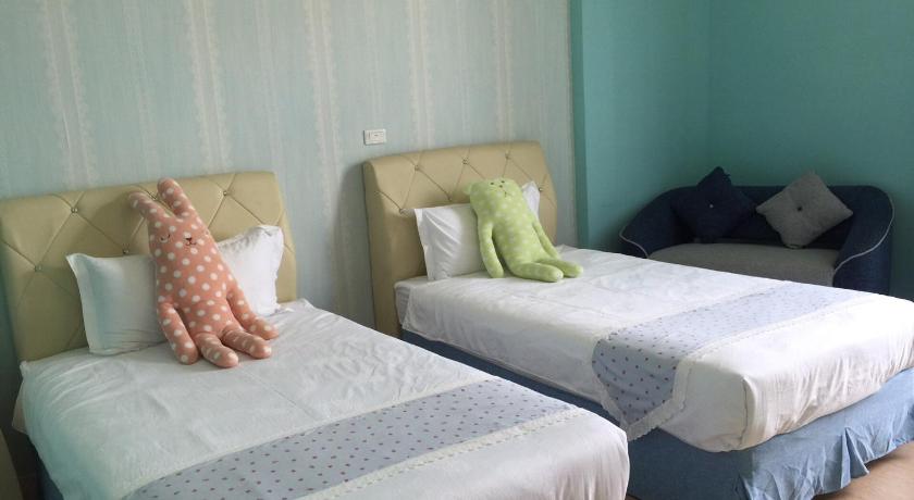Aunt's Bed and Breakfast photo