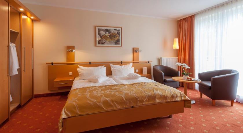 Image of Double Room with Balcony - No Sea View 1