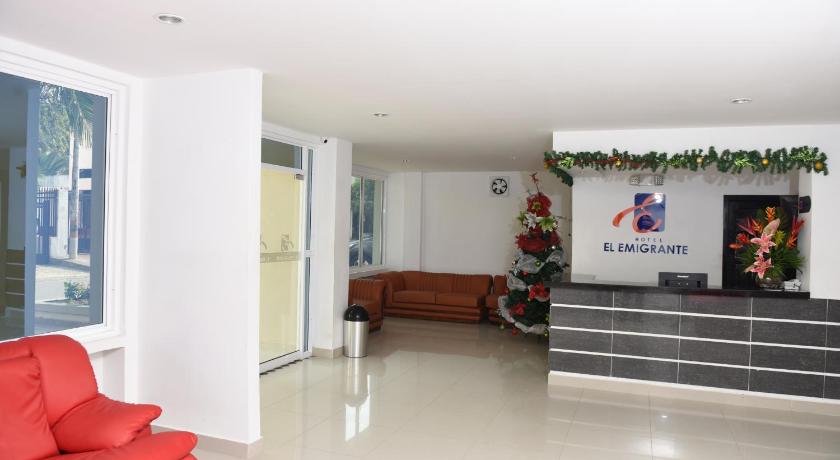 Hotel El Emigrante photo
