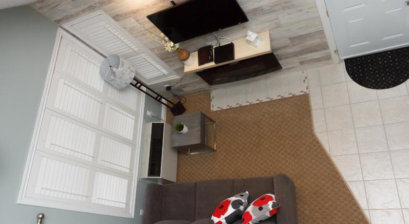 Mountain Side Condo Loft at The Blue Mountains photo