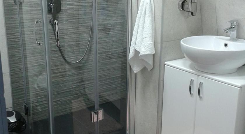 베오그라드 Blue Danube Apartment 4성급 싱글룸 로비