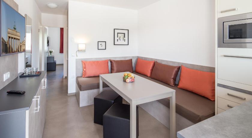 Image of Apartment 3