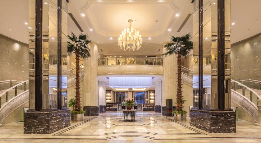 Suzhou Ramada Plaza Qiandeng Kunshan Hotel restaurant