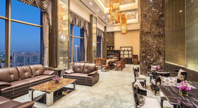 Suzhou Ramada Plaza Qiandeng Kunshan Hotel lobby