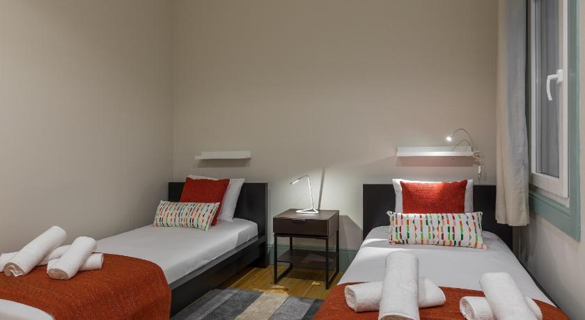 Image of Apartment 8
