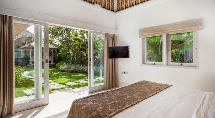 Serene Villas - image 40
