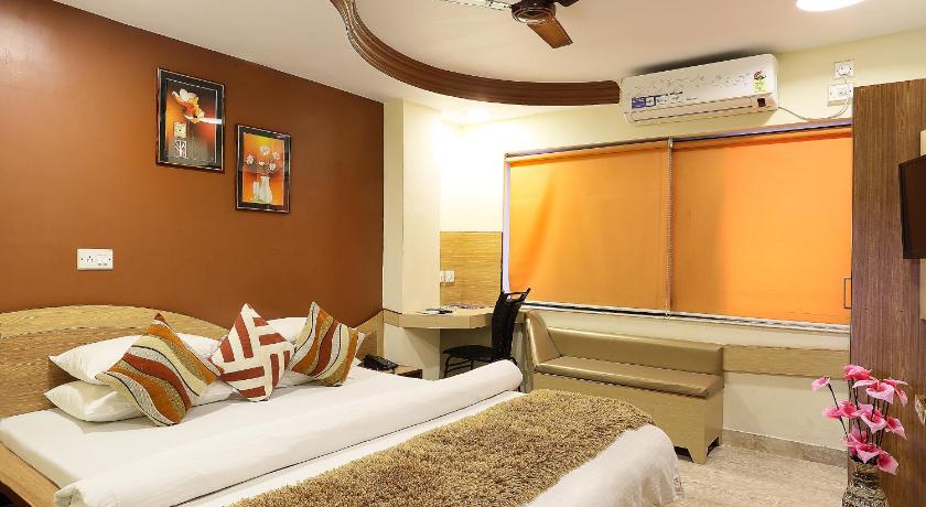 Hotel Narayani Enclave near Acropolis Mall kasba