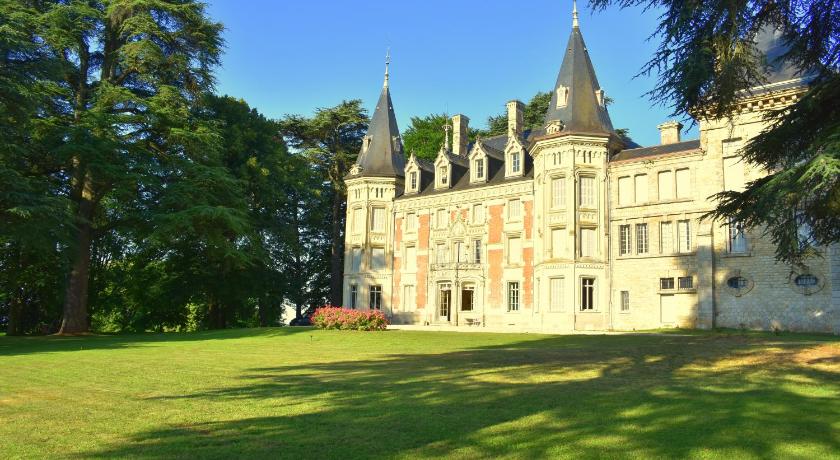 Chateau de Varambon - chambres d'hotes et seminaires d'entreprise