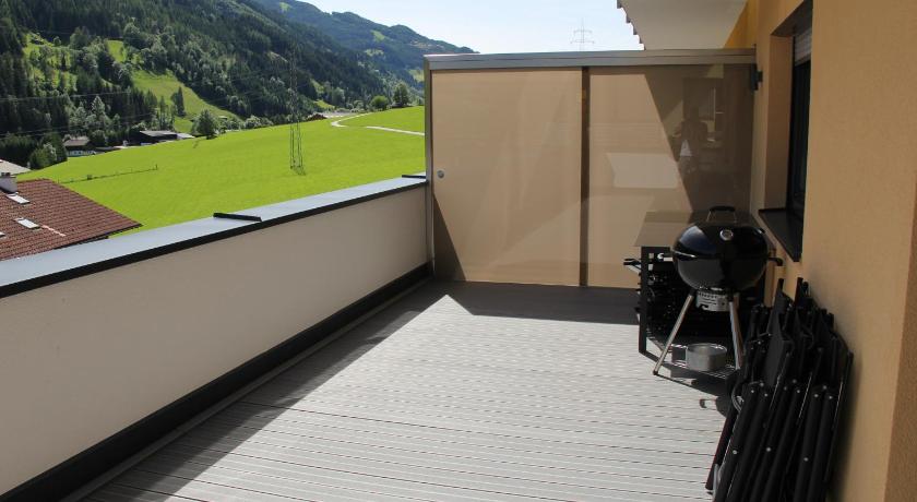Bergblick-Planai - 5 Schlafzimmer plus eigene Sauna photo
