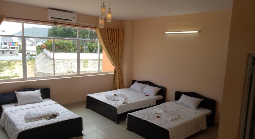 Image of Superior Quadruple Room 3