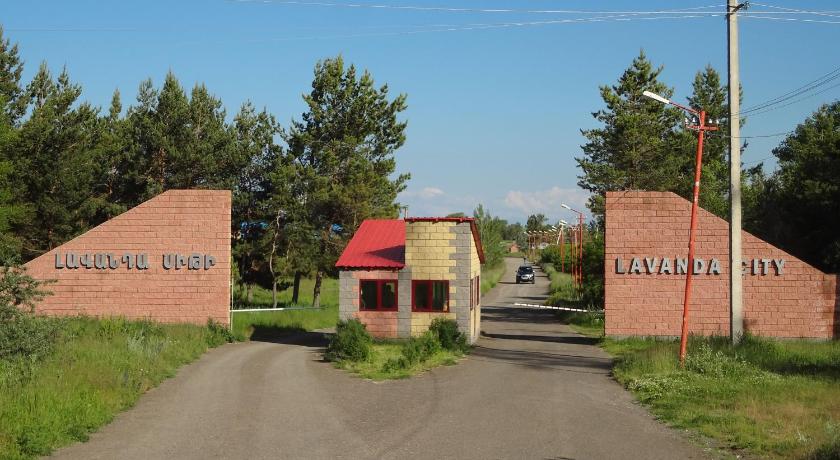 Sevan lake cottage in Lavanda city photo