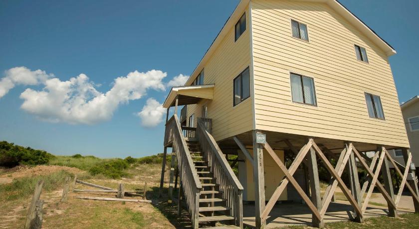 Avon Cottages photo