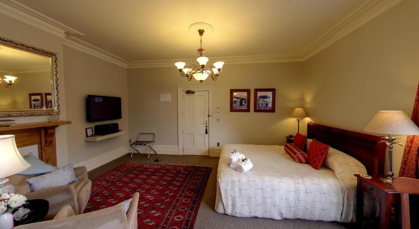 Image of Executive Studio 5