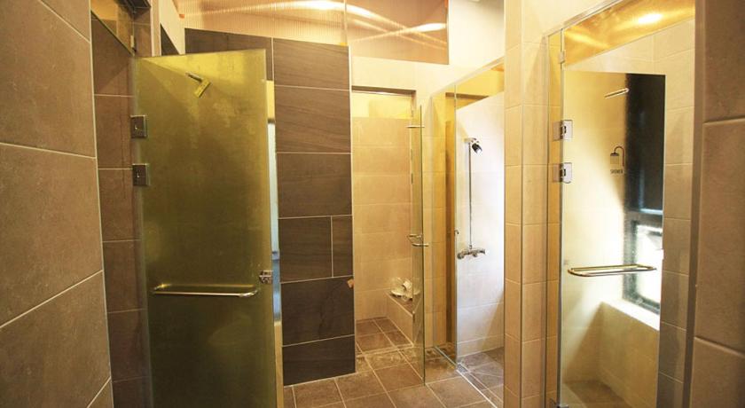 Bild av 1 Person i Sovsal med 11 sängar och delat badrum - Mixad (1 Person in 11-Bed Dormitory with Shared Bathroom - Mixed) 2