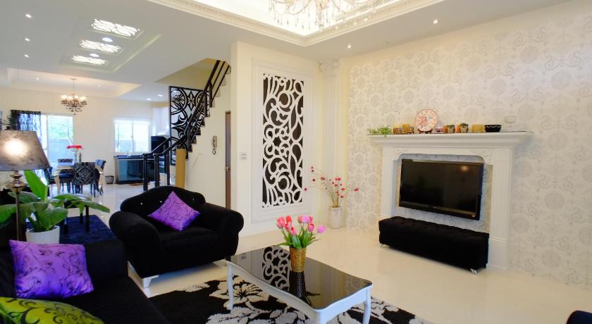 Bai Yun Ge Homestay — Hotel in Yilan