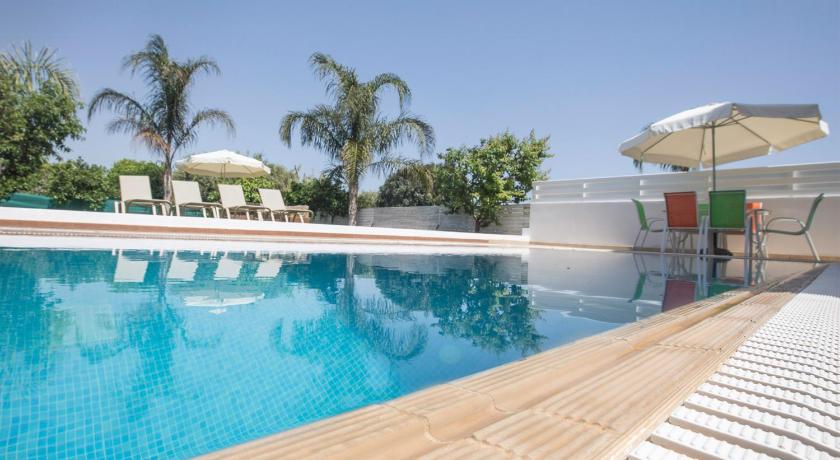 Palm Village Villas photo