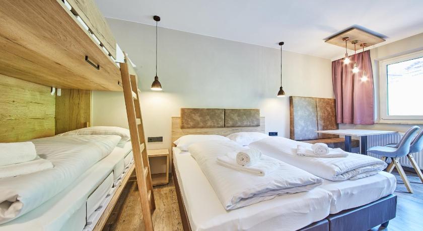 Image of Studio Apartment 9