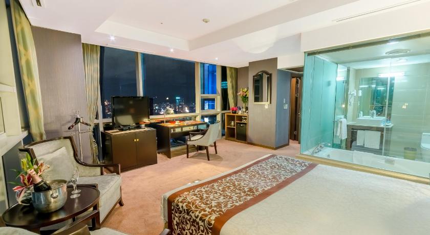 Image of Executive Corner King Room 4