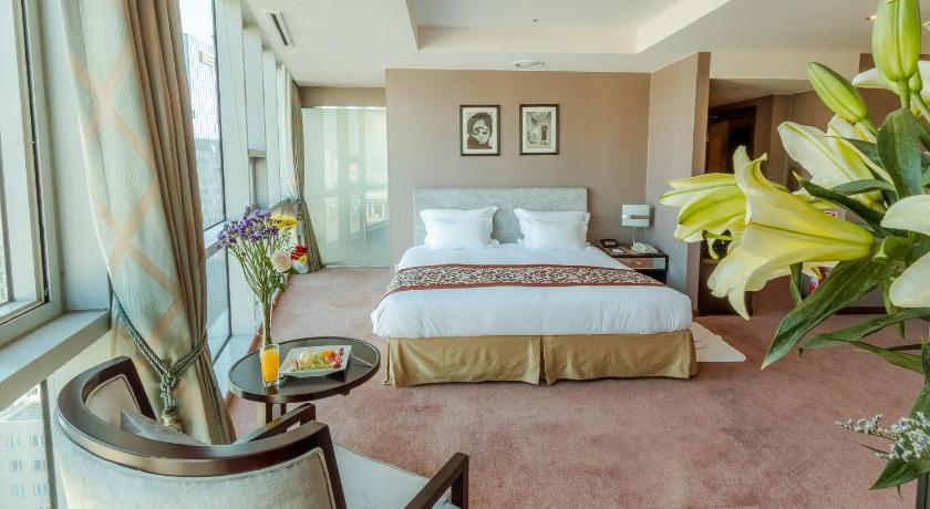 Image of Executive Suite Chinggis Square View 4