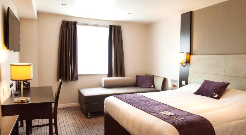 Premier Inn Heathrow Airport Terminal 4