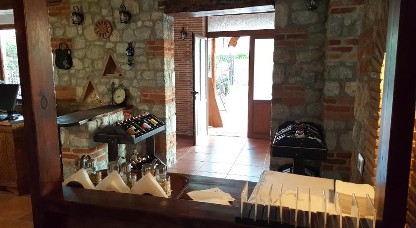 Hotel Bujtina Ollga photo