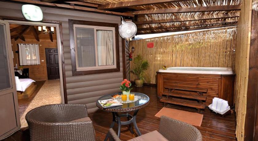 Talia Cabin Guest & Spa photo