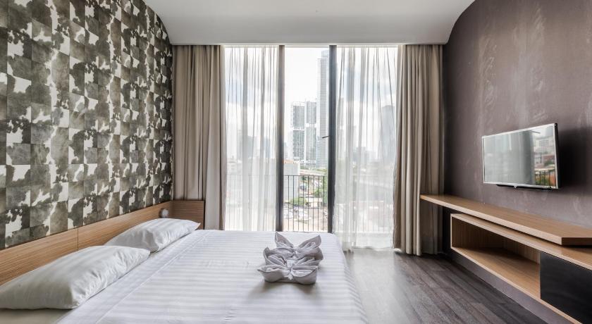 Upscale Suites
