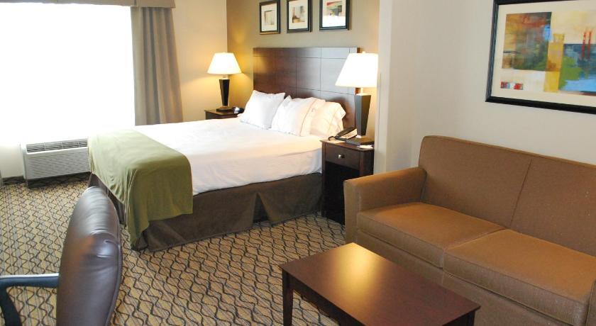 Holiday Inn Express Bloomington West